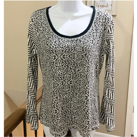 Prana mixed print long sleeve top - Picture 2 of 6